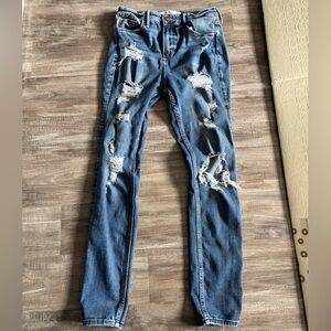Hollister Jeans Size 5R Curvy High Rise Distressed 27” W X 28”L